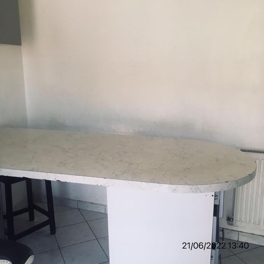 سان دوني Roomate Near Paris المظهر الخارجي الصورة